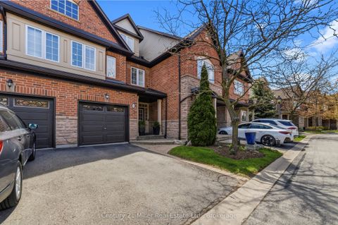 300 Ravineview Way 16 Oakville ON L6H 7J1