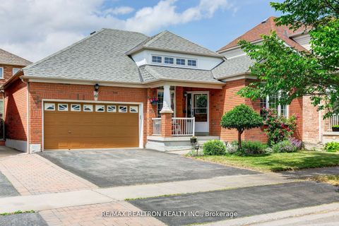 61 Manorwood Drive Markham ON L6C 2S2