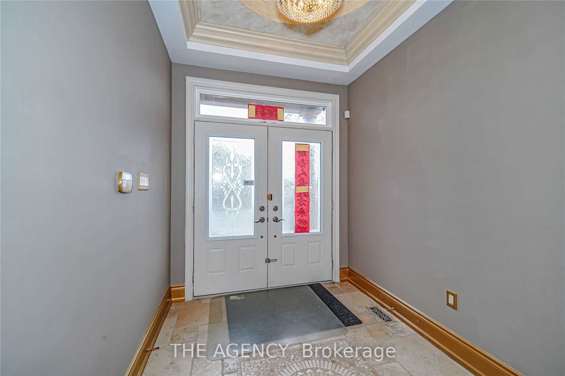 83 Elm Avenue Main Floor