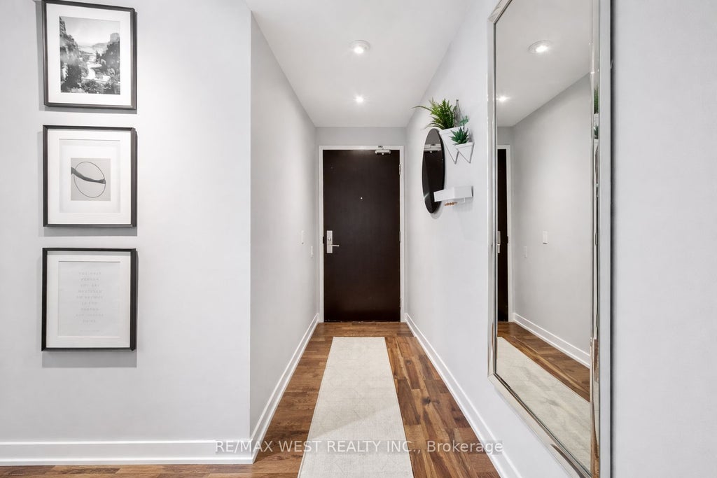 Photo of 650 King Street W #310, Toronto, ON M5V 0H6 (MLS # C13463838)
