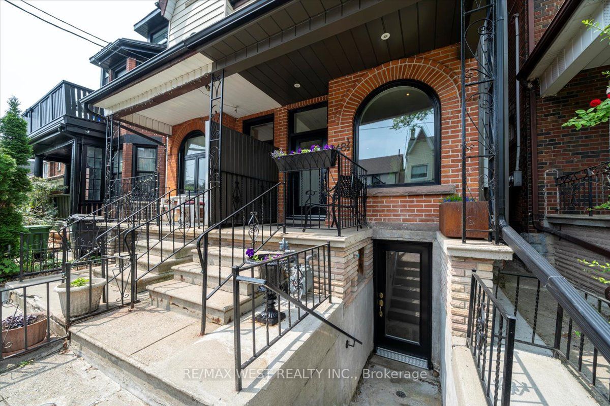 248 1/2 Euclid Avenue