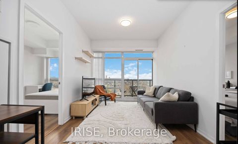 68 Abell Street 1212 Toronto ON M6J 0B1