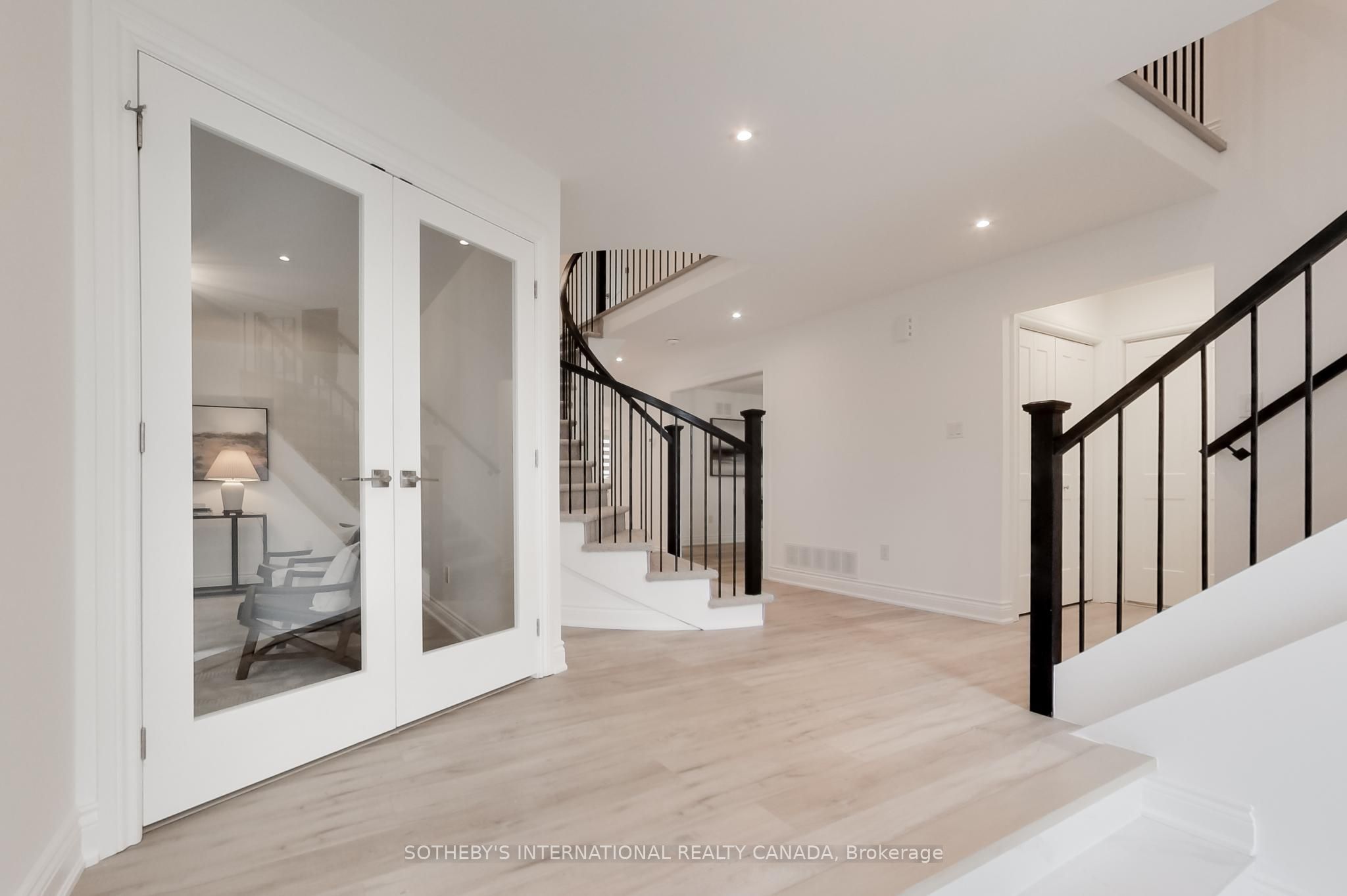 1124 Lansdown Drive