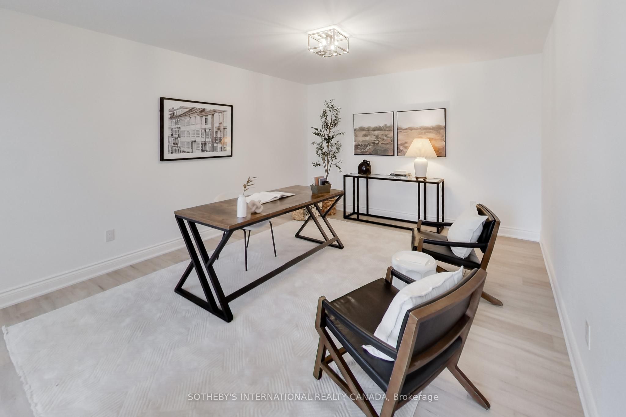 1124 Lansdown Drive