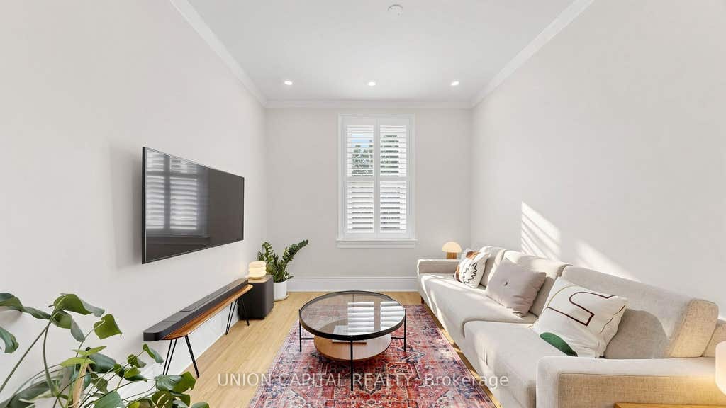 Photo of 944 Dundas Street E, Toronto, ON M4M 1R3 (MLS # E13670698)