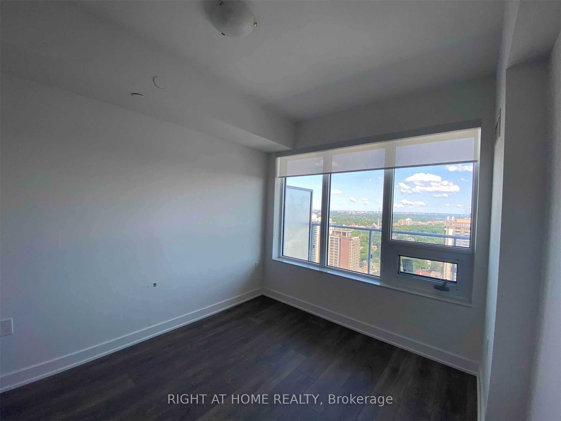 99 Broadway Avenue 3101