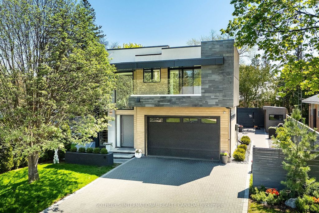 Photo of 31 Overton Crescent, Toronto, ON M3B 2V4 (MLS # C12438527)