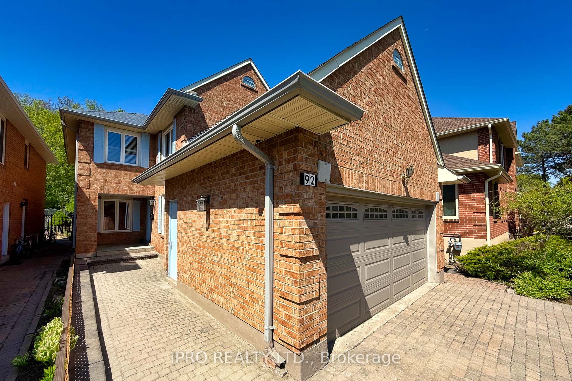 92 Rosebury Lane