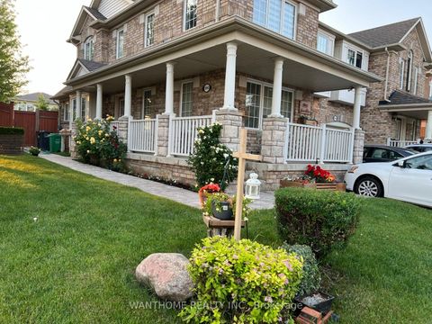 3995 Janice Drive Mississauga ON L5M 7Y5