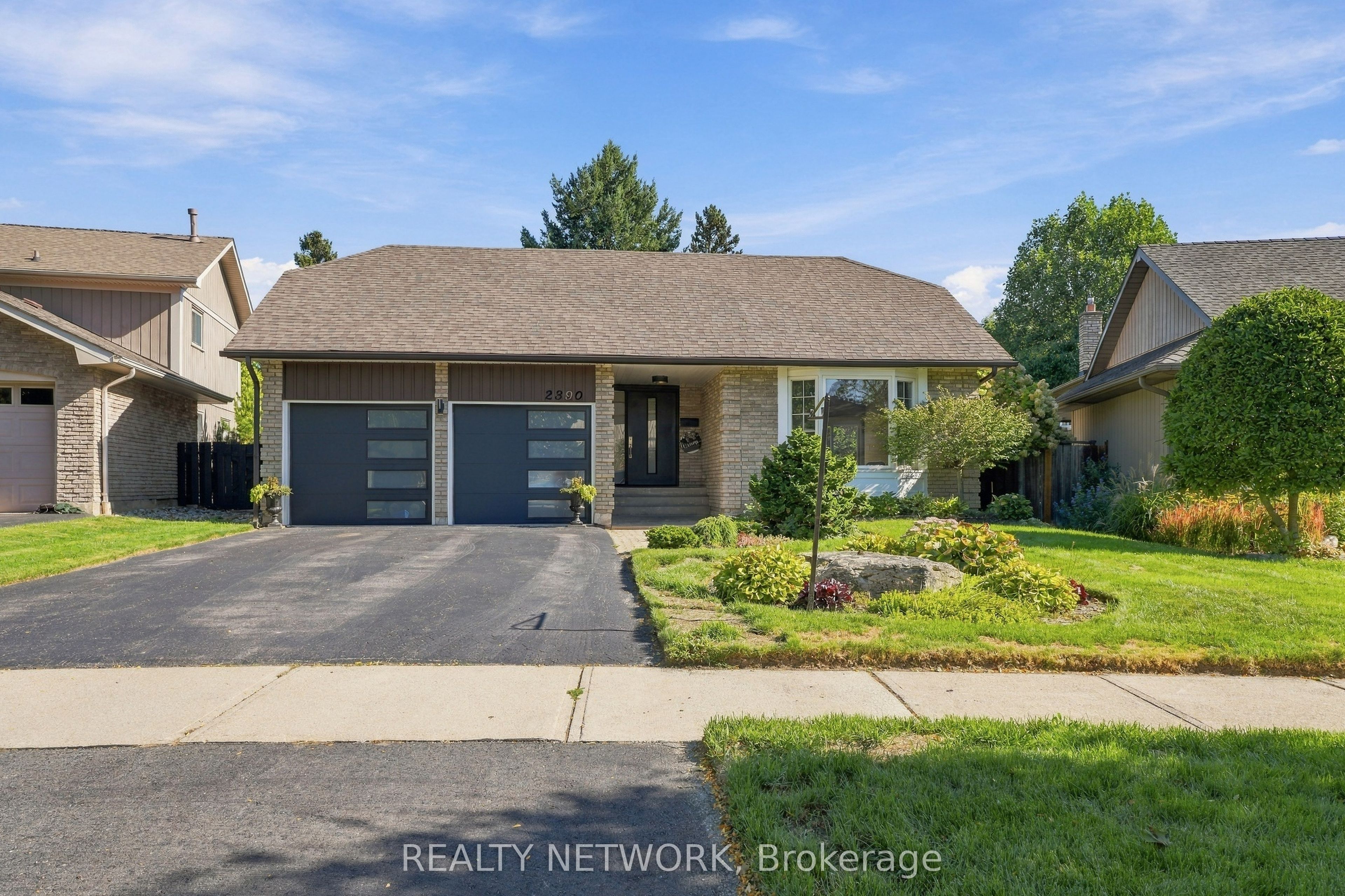 2390 Sinclair Circle