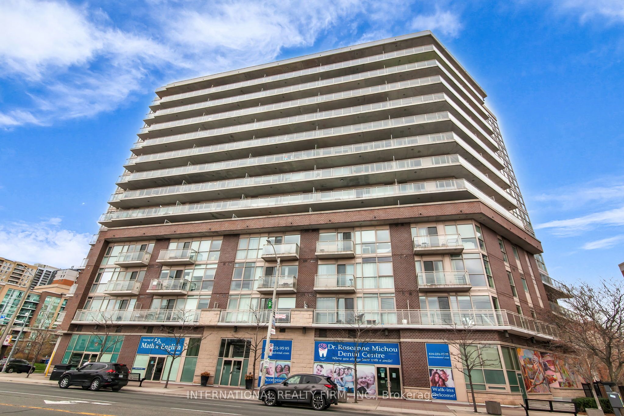5101 Dundas Street W 508