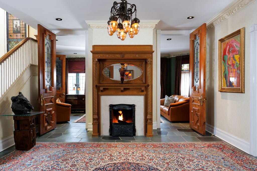 Photo of 5 Castle Frank Crescent, Toronto, ON M4W 3A2 (MLS # C12916214)