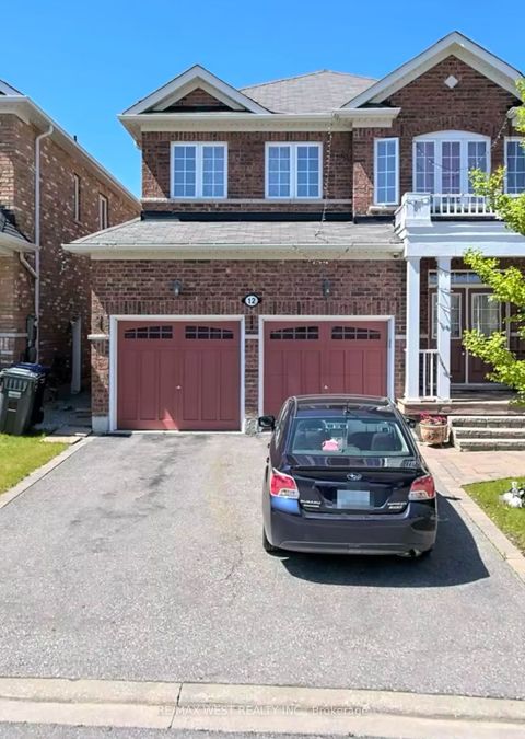 12 Haviland Circle Brampton ON L6R 0Z1