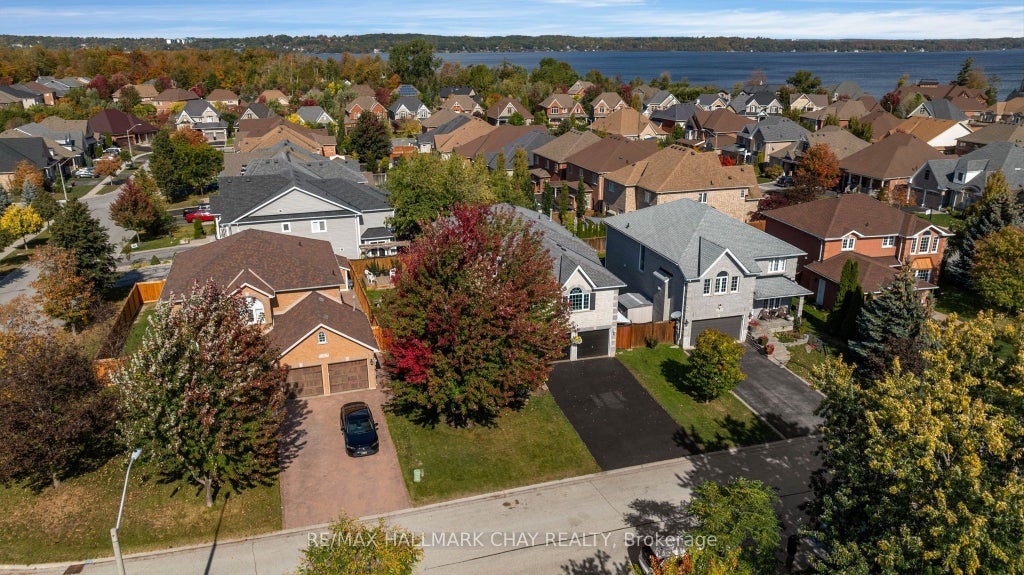 Photo of 6 Whispering Pine Place, Barrie, ON L4N 9R9 (MLS # S14031892)