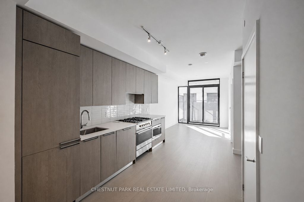 Photo of 160 Kingsway Crescent #703, Toronto, ON M8X 0B5 (MLS # W13230862)