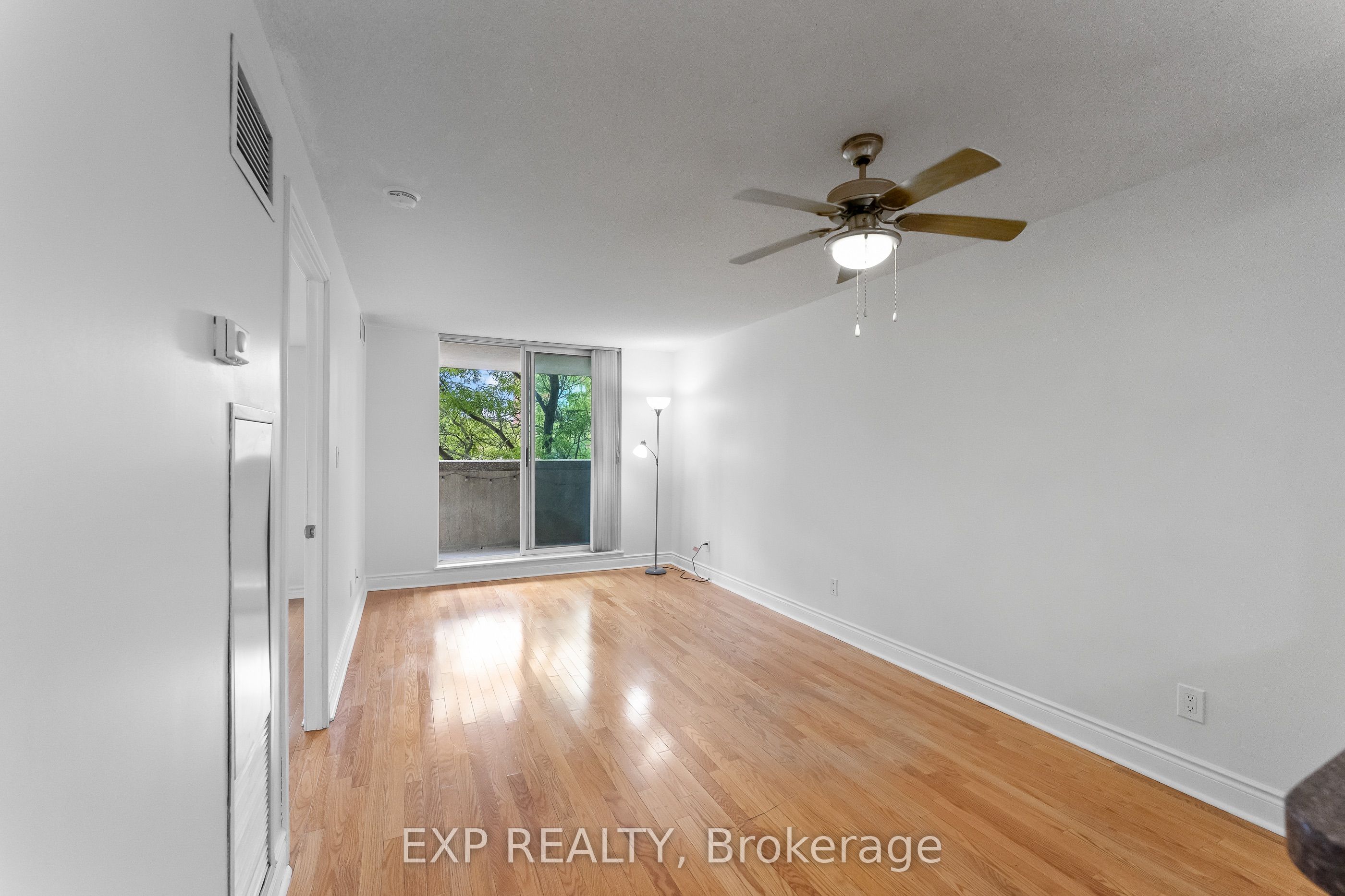 398 Eglinton Avenue E 308