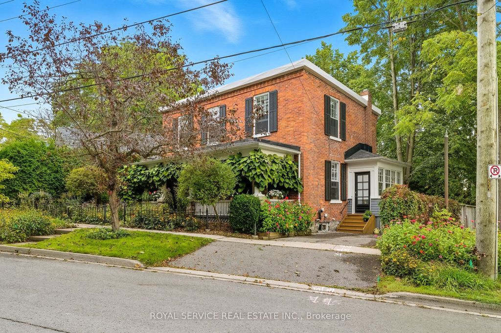 Photo of 81 Pine Street S, Port Hope, ON L1A 3G2 (MLS # X12427451)