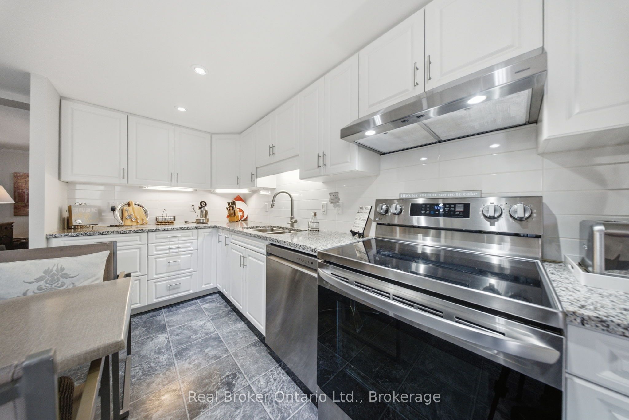 3033 TOWNLINE Road 222