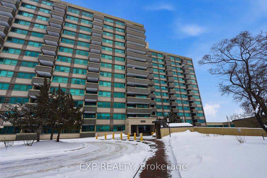 Photo of 555 Brittany Drive #1112, Manor Park - Cardinal Glen and Area, ON K1K 4C5 (MLS # X12751368)