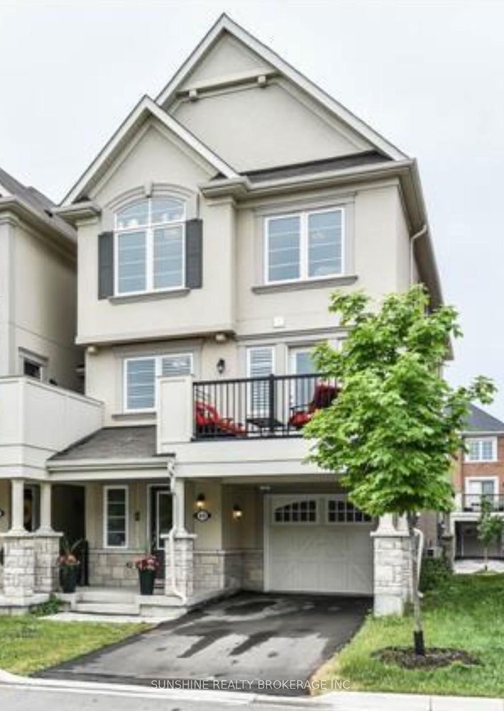 Photo of 60 Stocks Lane, Aurora, ON L4G 0Y3 (MLS # N12773516)