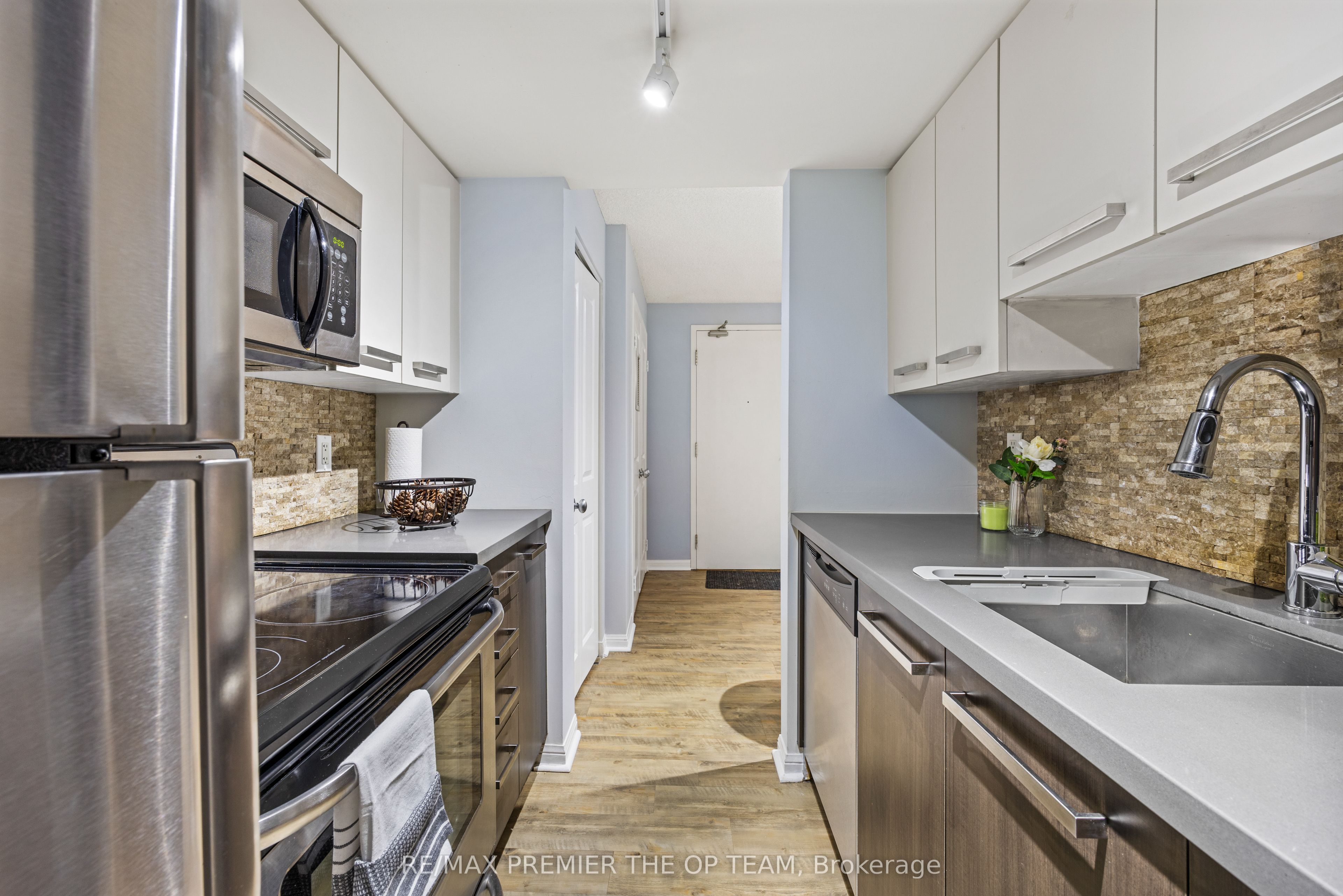 11 St Joseph Street 407