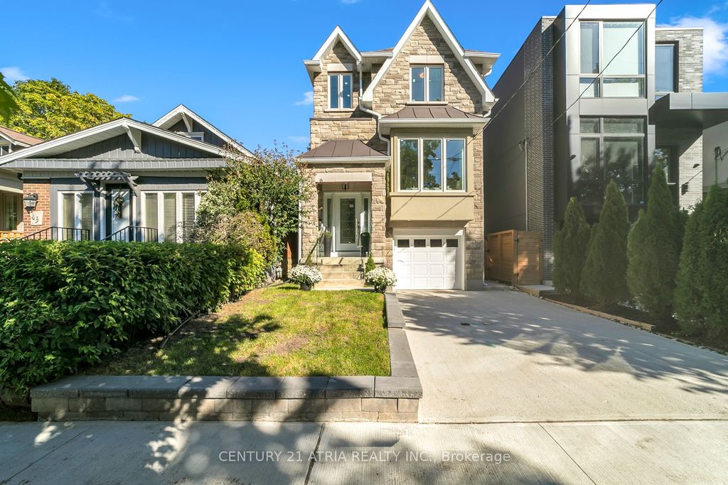 Photo of 47 Eighth Street, Toronto, ON M8V 3C2 (MLS # W12385592)
