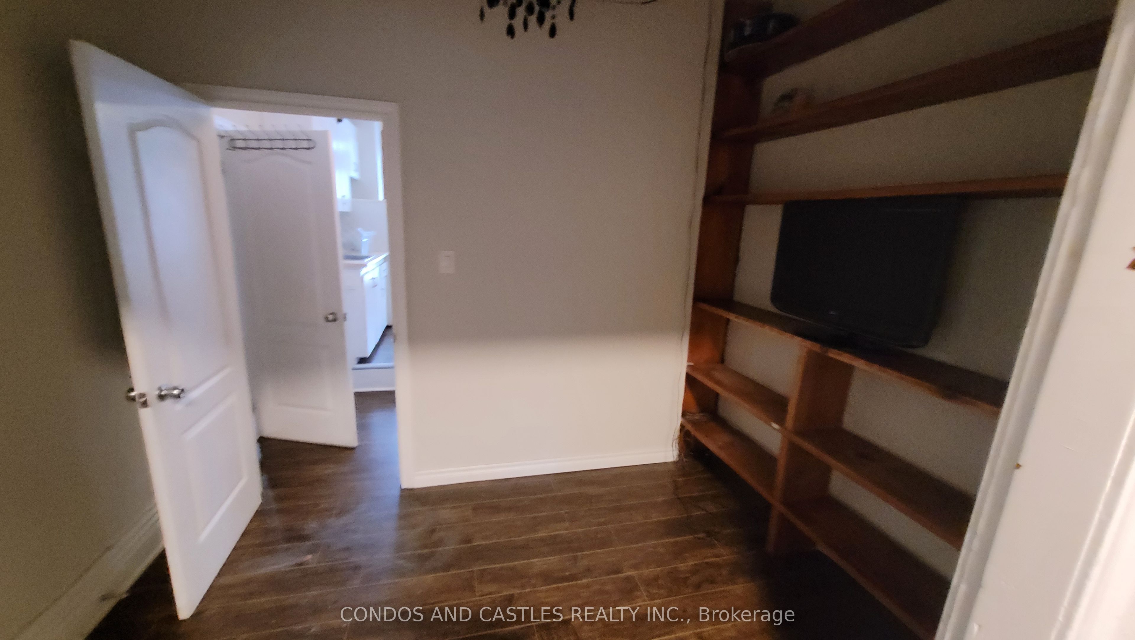 469 Richmond Street E