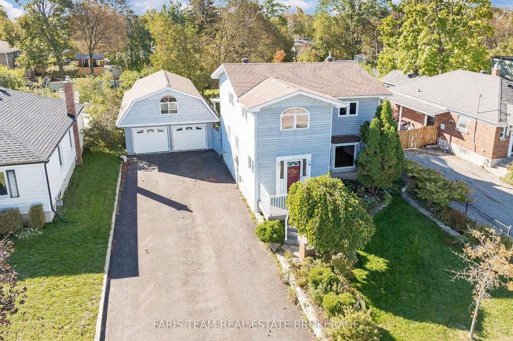 Photo of 31 Napier Street, Barrie, ON L4M 1W1 (MLS # S12458057)