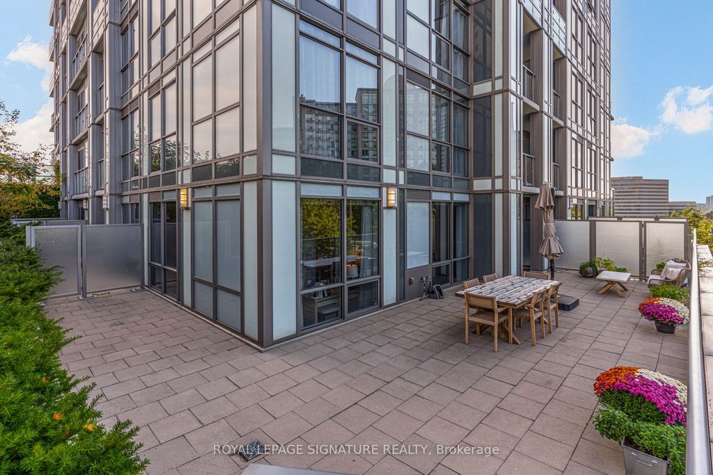 Photo of 18 Graydon Hall Drive #205, Toronto, ON M3A 0A4 (MLS # C12434674)