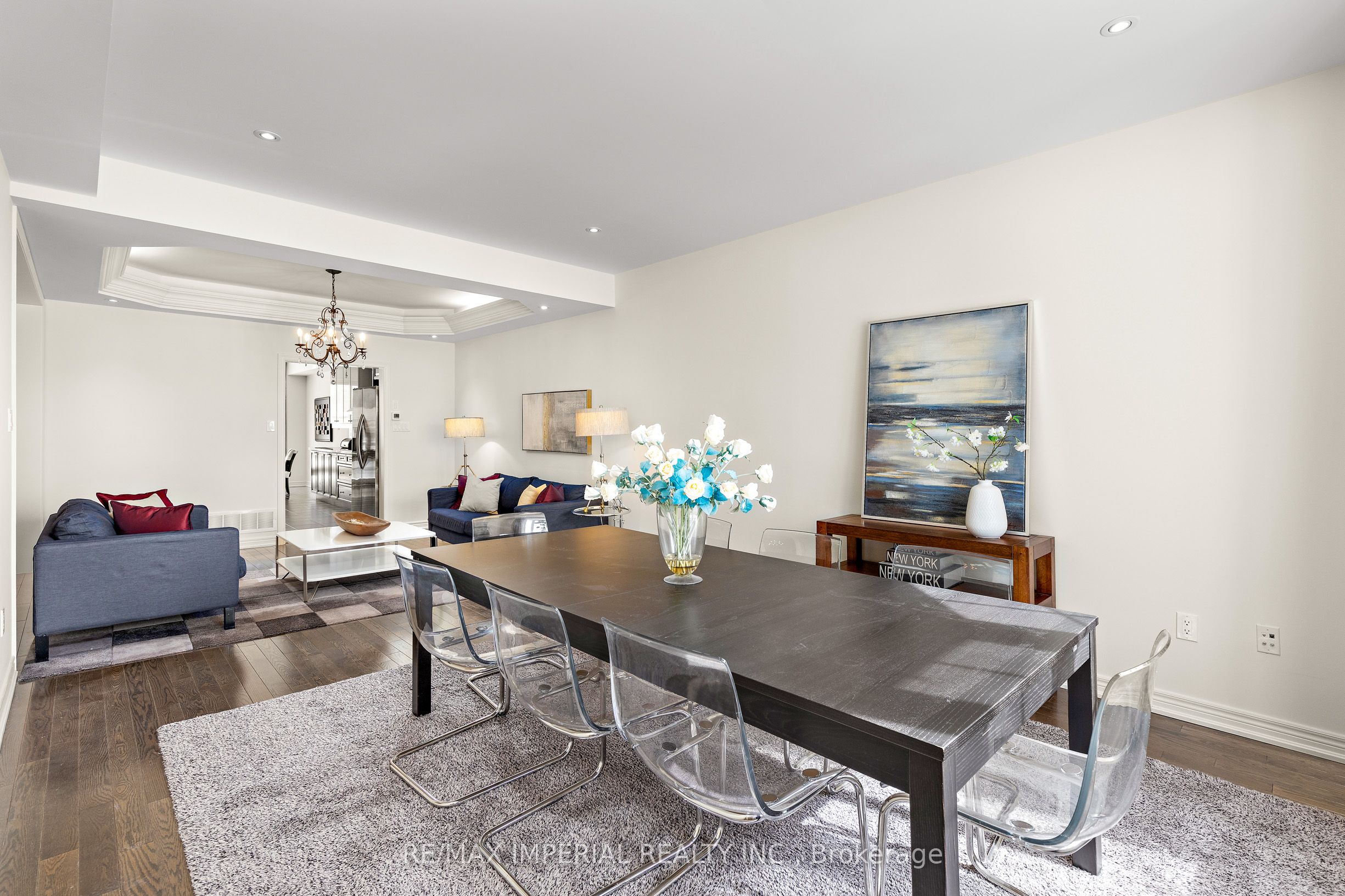 16 Carriage House Court