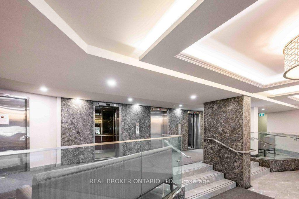 Photo of 716 The West Mall Drive #1612, Toronto, ON M9C 4X6 (MLS # W12526626)