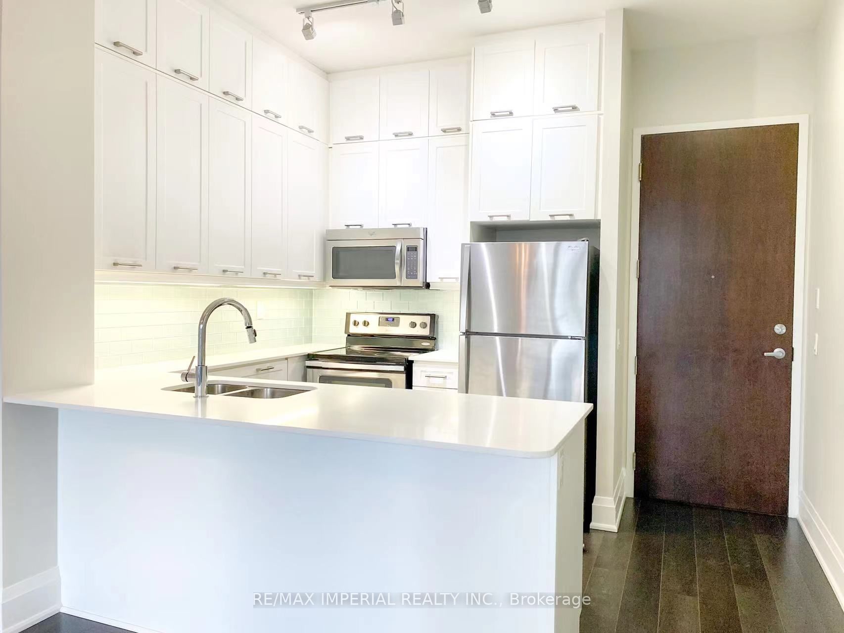 2480 Prince Michael Drive 115