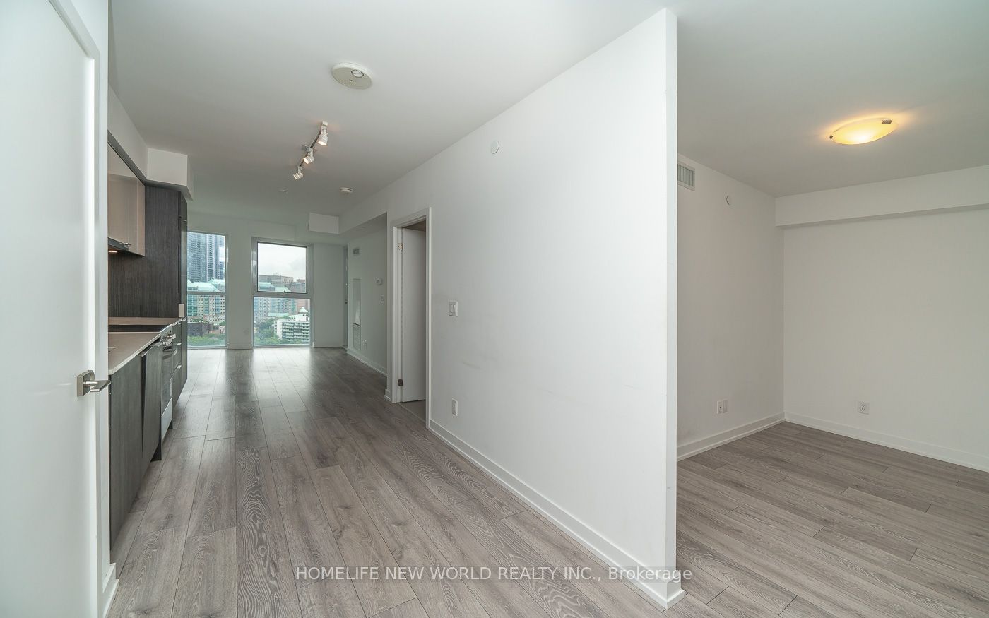 159 Wellesley Street E 1811