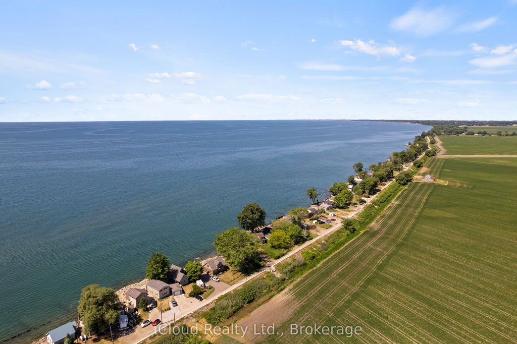 Photo of 18172 Erie Shore Drive, Chatham-Kent, ON N0P 1A0 (MLS # X13788728)