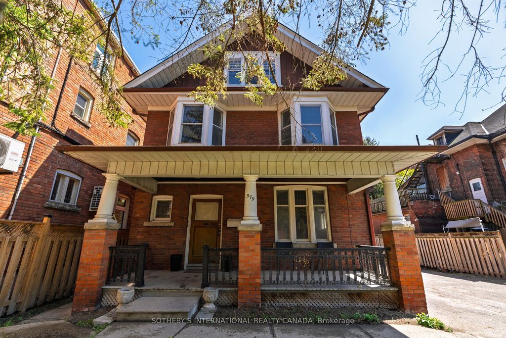 Photo of 579 Indian Road, Toronto, ON M6P 2C3 (MLS # W13128270)