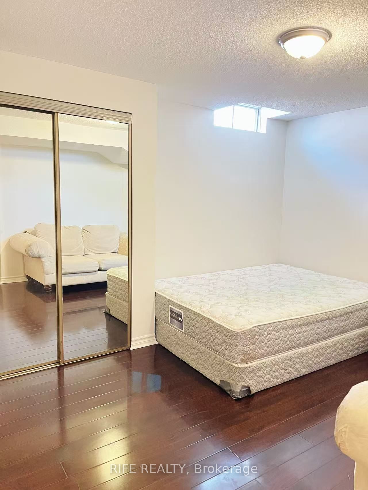 50 Dowling Circle Basement A2