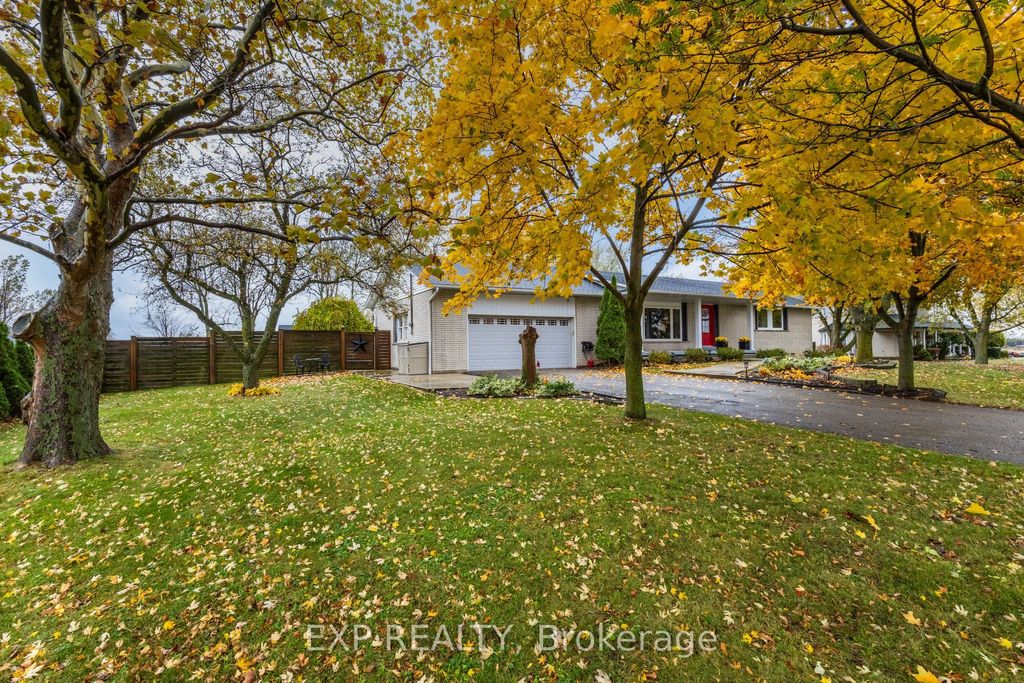 Photo of 2116 Binbrook Road E, Hamilton, ON L0R 1C0 (MLS # X12654706)