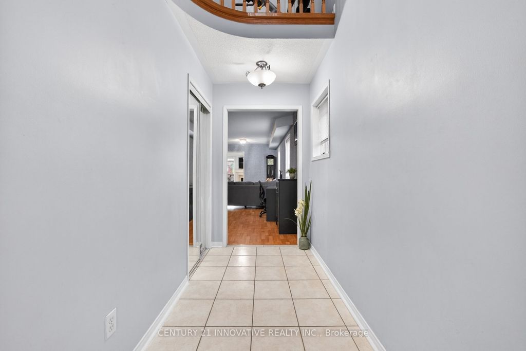 Photo of 700 Rossellini Drive, Mississauga, ON L5W 1L1 (MLS # W13167382)