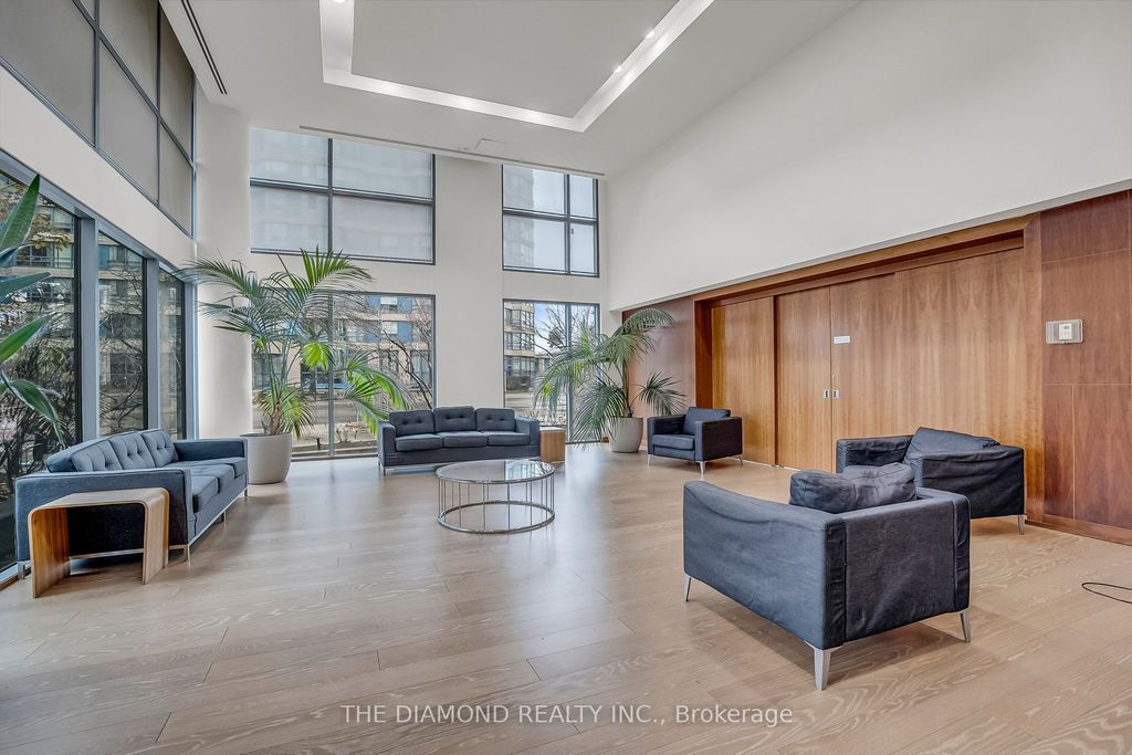 Photo of 225 Webb Drive #509, Mississauga, ON L5B 4P2 (MLS # W12585782)