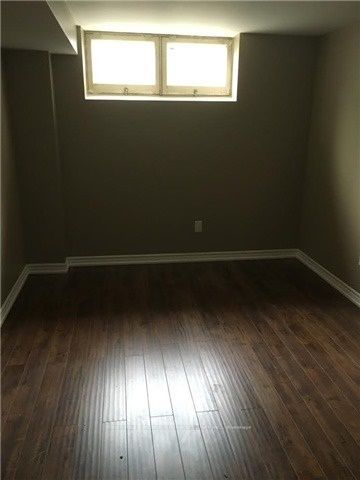 17 Dixington Crescent