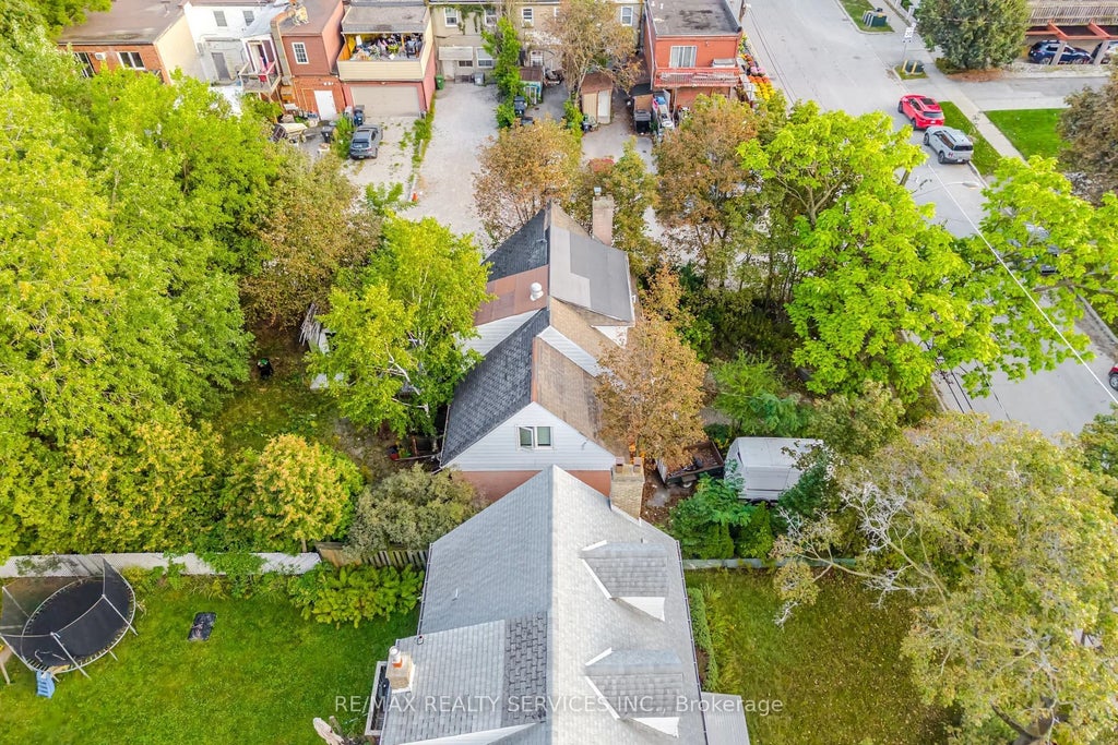 Photo of 7 Ashbourne Drive, Toronto, ON M9B 4H1 (MLS # W13787968)