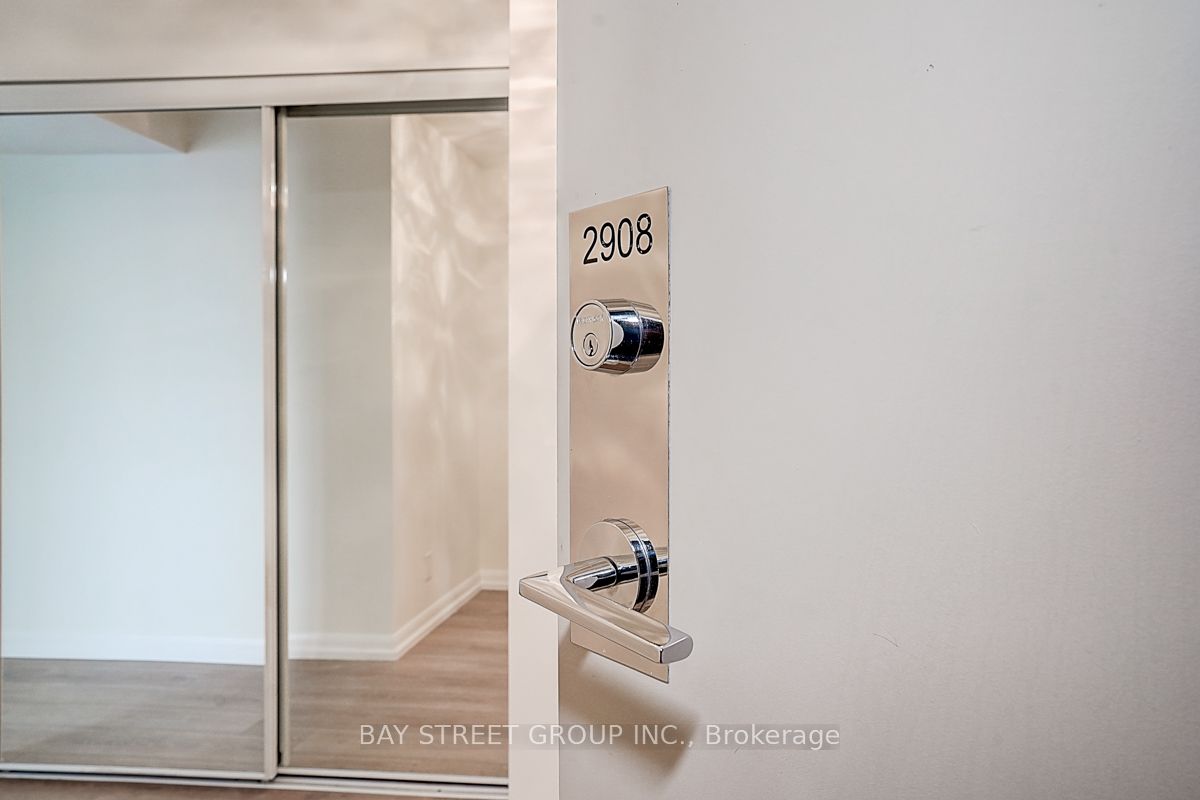 25 Town Centre Court 2908