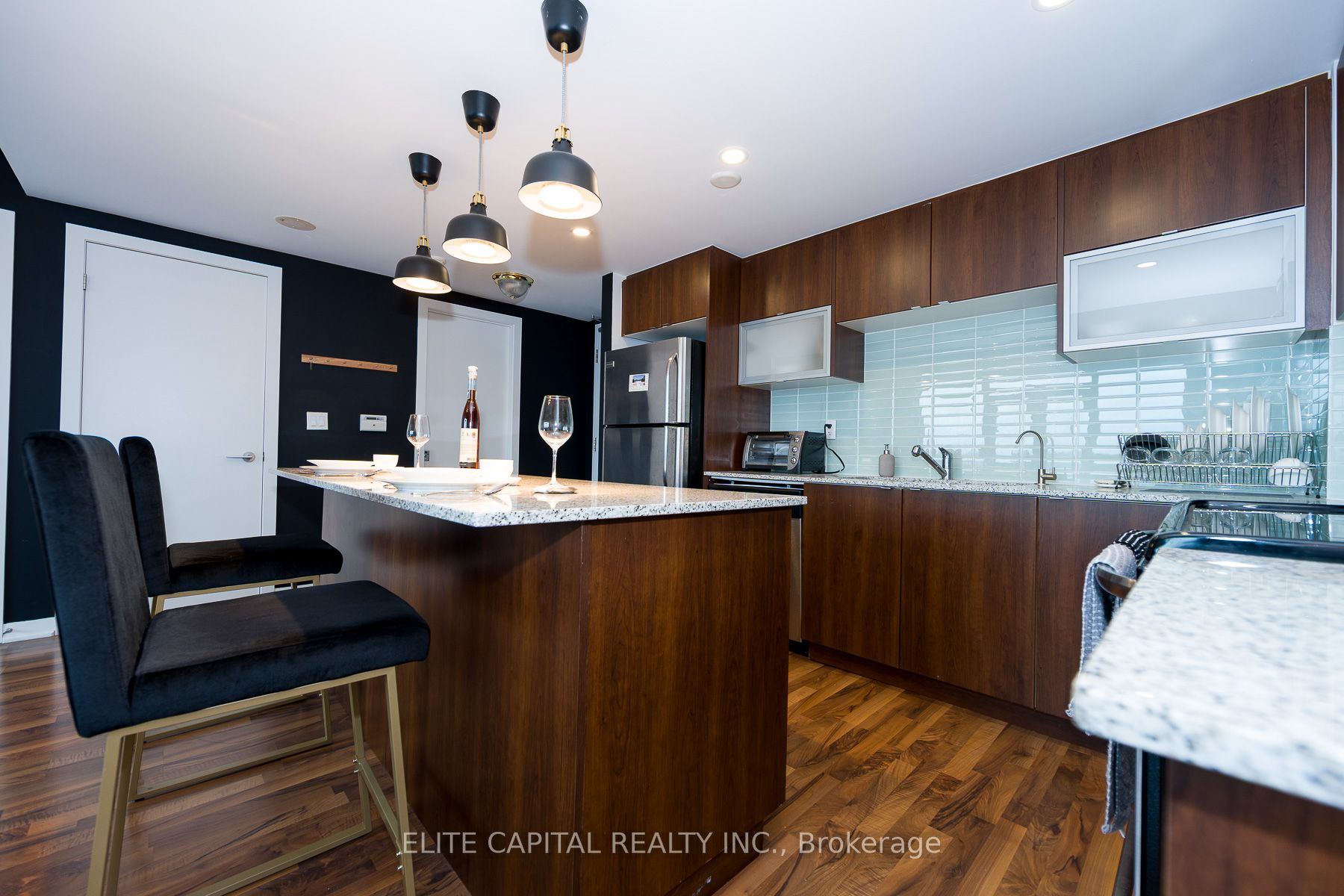 59 East Liberty Street 2207