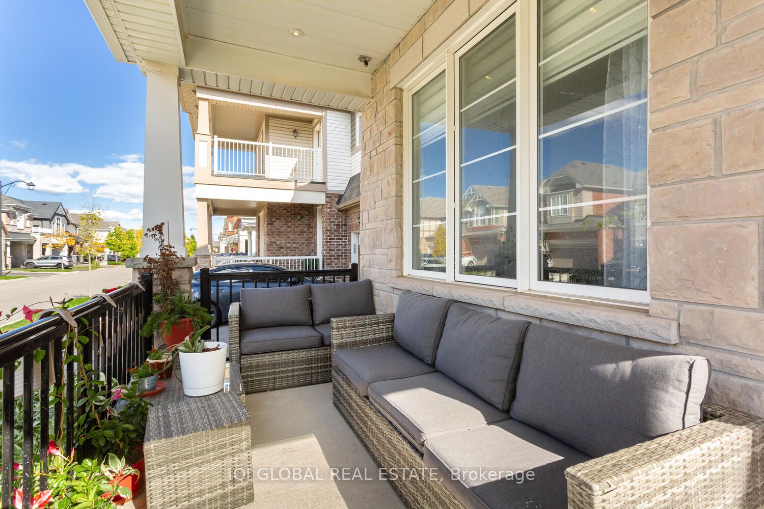 274 Hinton Terrace
