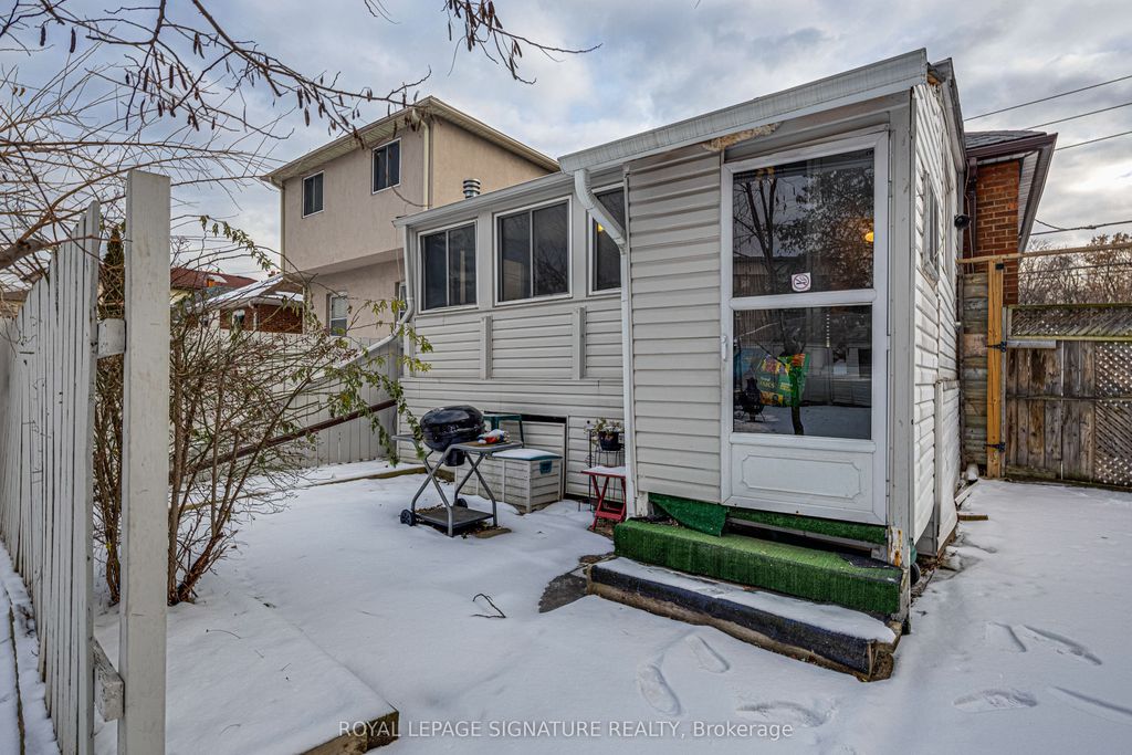 Photo of 418 O' Connor Drive, Toronto, ON M4J 2W3 (MLS # E12614316)