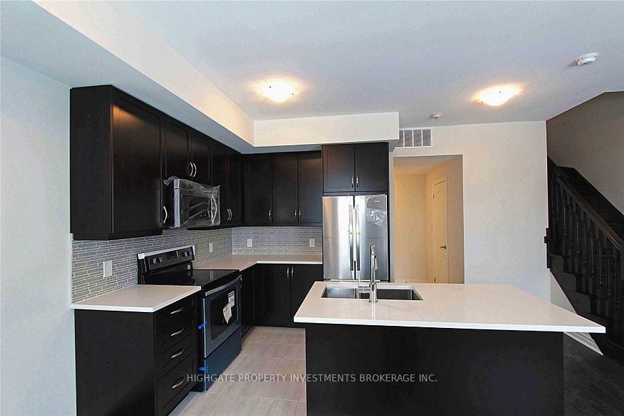 3905 Major Mackenzie Drive 4