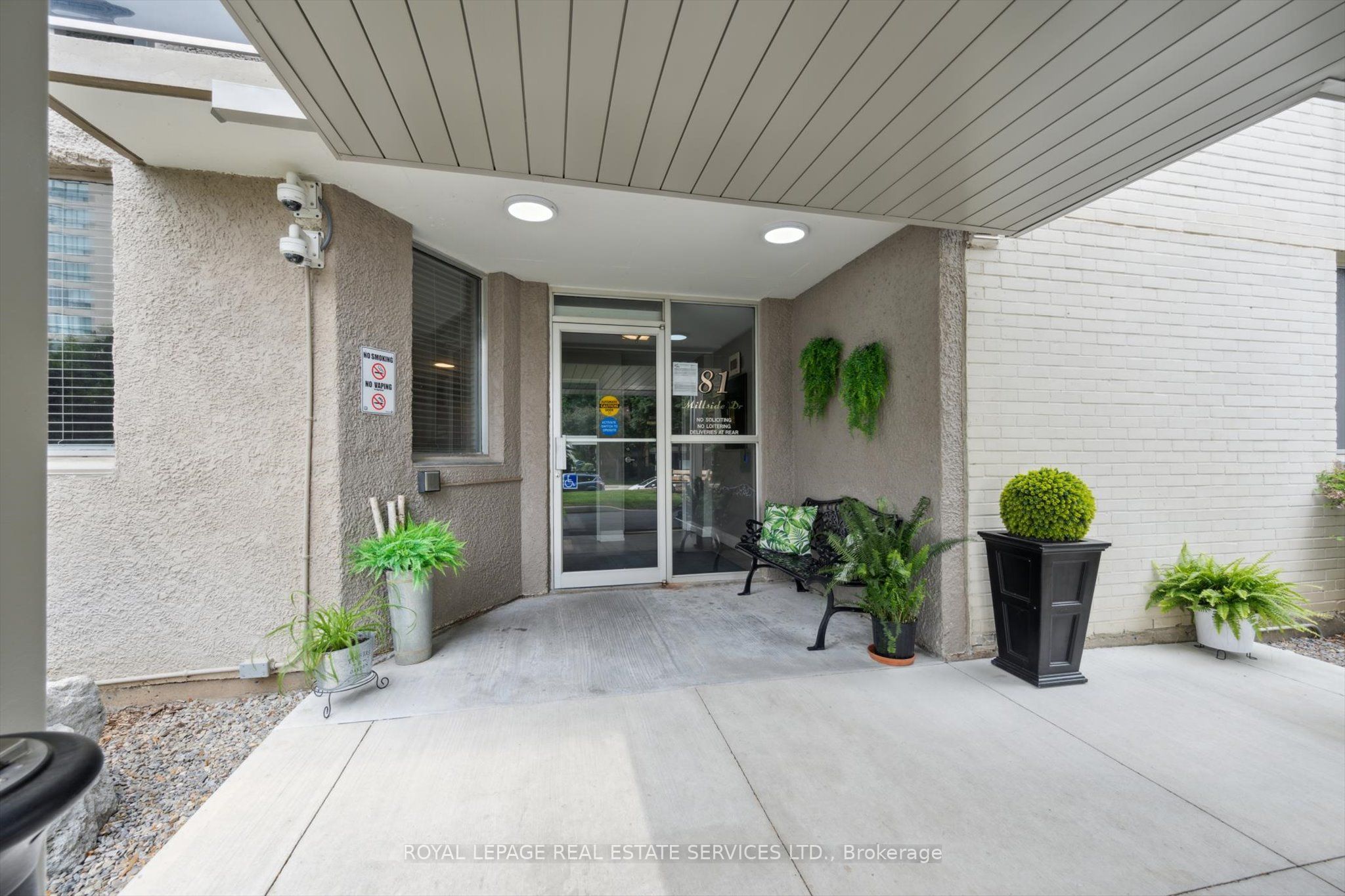 81 Millside Drive 906