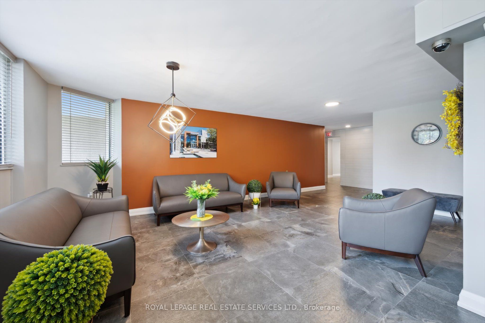 81 Millside Drive 906