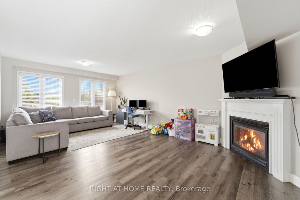 Photo of 65 Wellington South N/A, Cambridge, ON N1R 8N4 (MLS # X13503568)