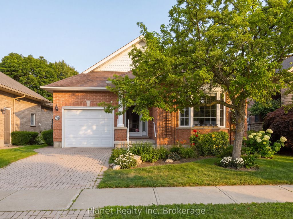 Photo of 60 Basswood Drive, Guelph, ON N1G 4X7 (MLS # X13554934)